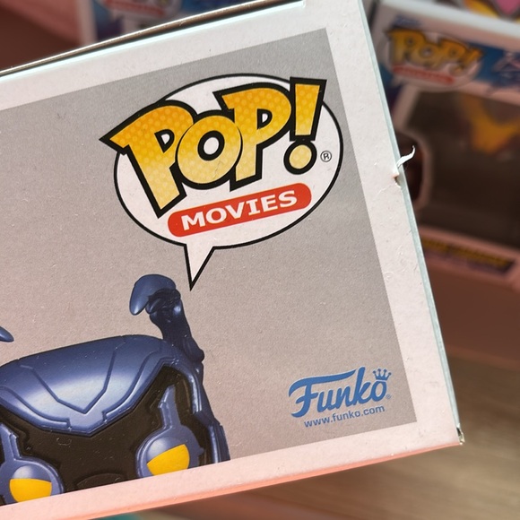 Blue beetle Funko Pop Bundle Set - Picture 5 of 17